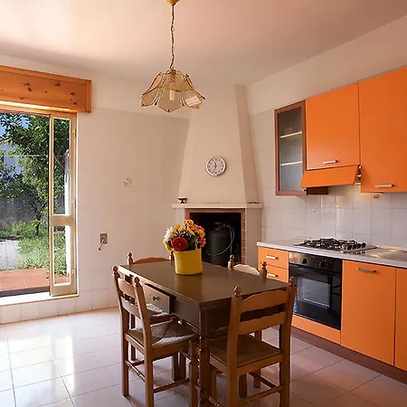 Beach Torre Dell'orso M809 Apartment *